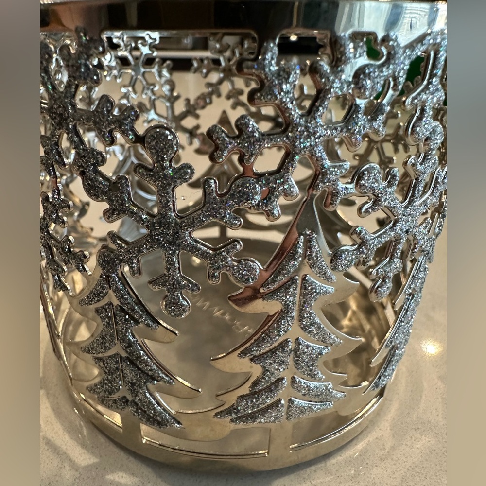 Bath and body works 3 wick candle holder